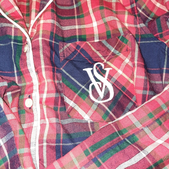 Vs Matching Flannel Pjs 😍 - Picture 2 of 10